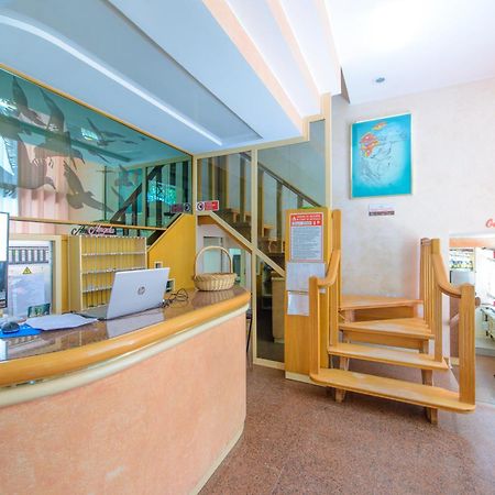 Hotel Colorado Rimini Kültér fotó