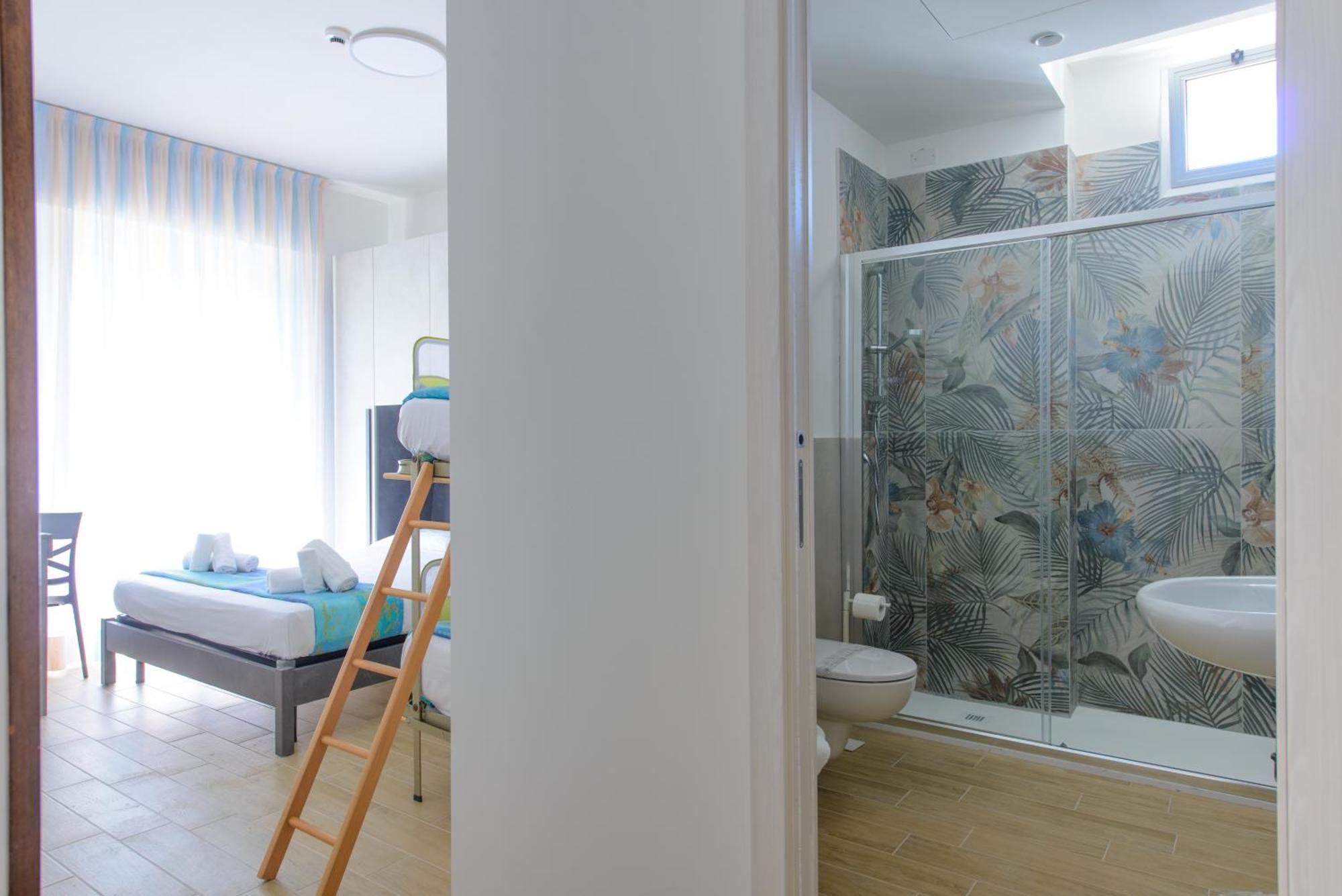 Hotel Colorado Rimini Kültér fotó
