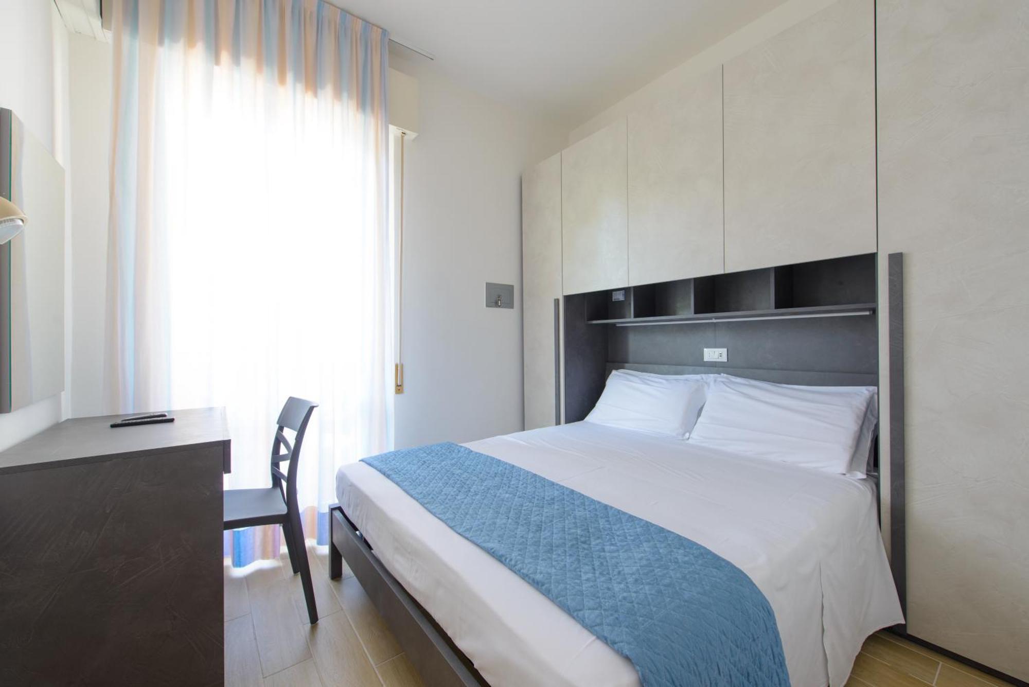 Hotel Colorado Rimini Kültér fotó